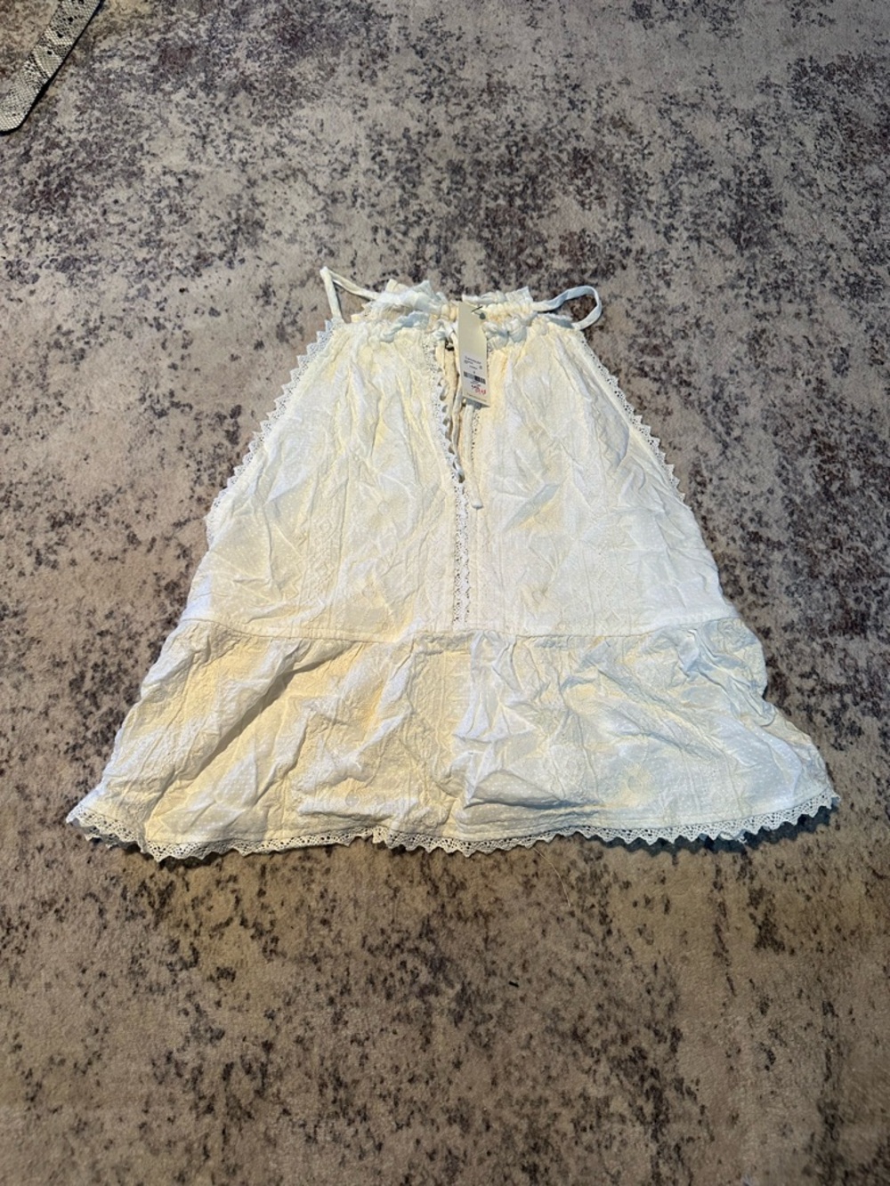 Francesca's Collections White Lace Trim Halter Camisole